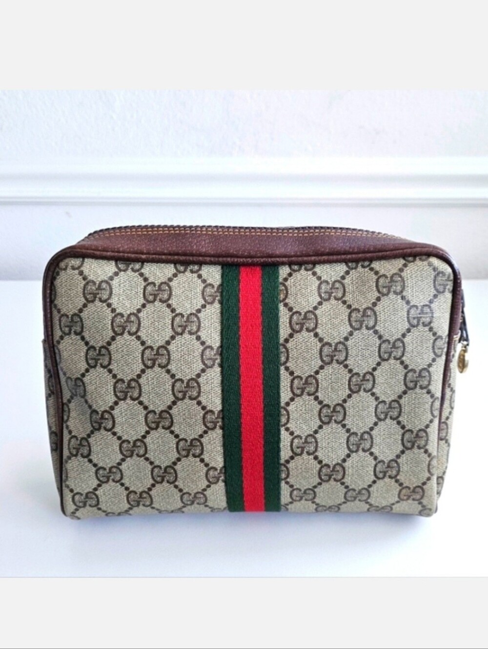 Gucci GG Supreme Cosmetic/Toiletry Bag/Clutch